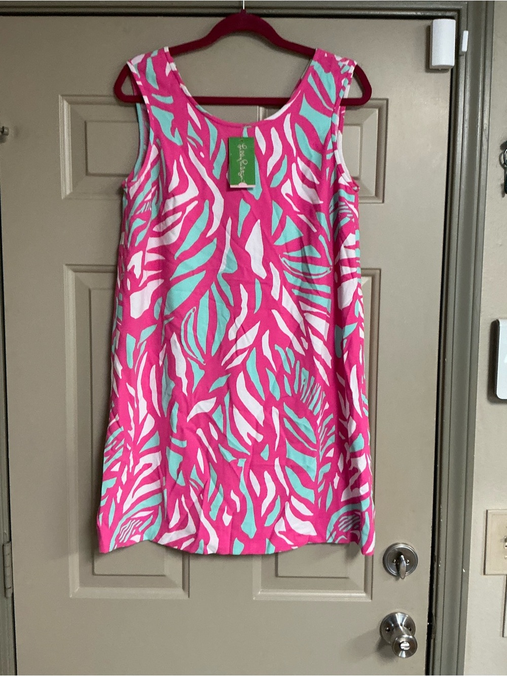 Lilly Pulitzer Women’s Size Medium pink white and teal leaf print Sabrina Shift